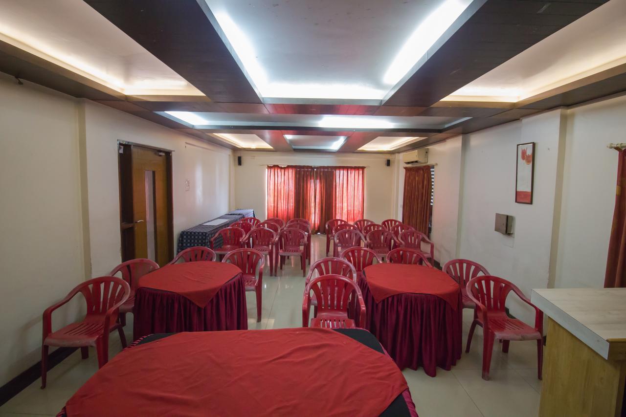 Oyo 24197 Saptaruchi Hotel Pimpri-Chinchwad ภายนอก รูปภาพ