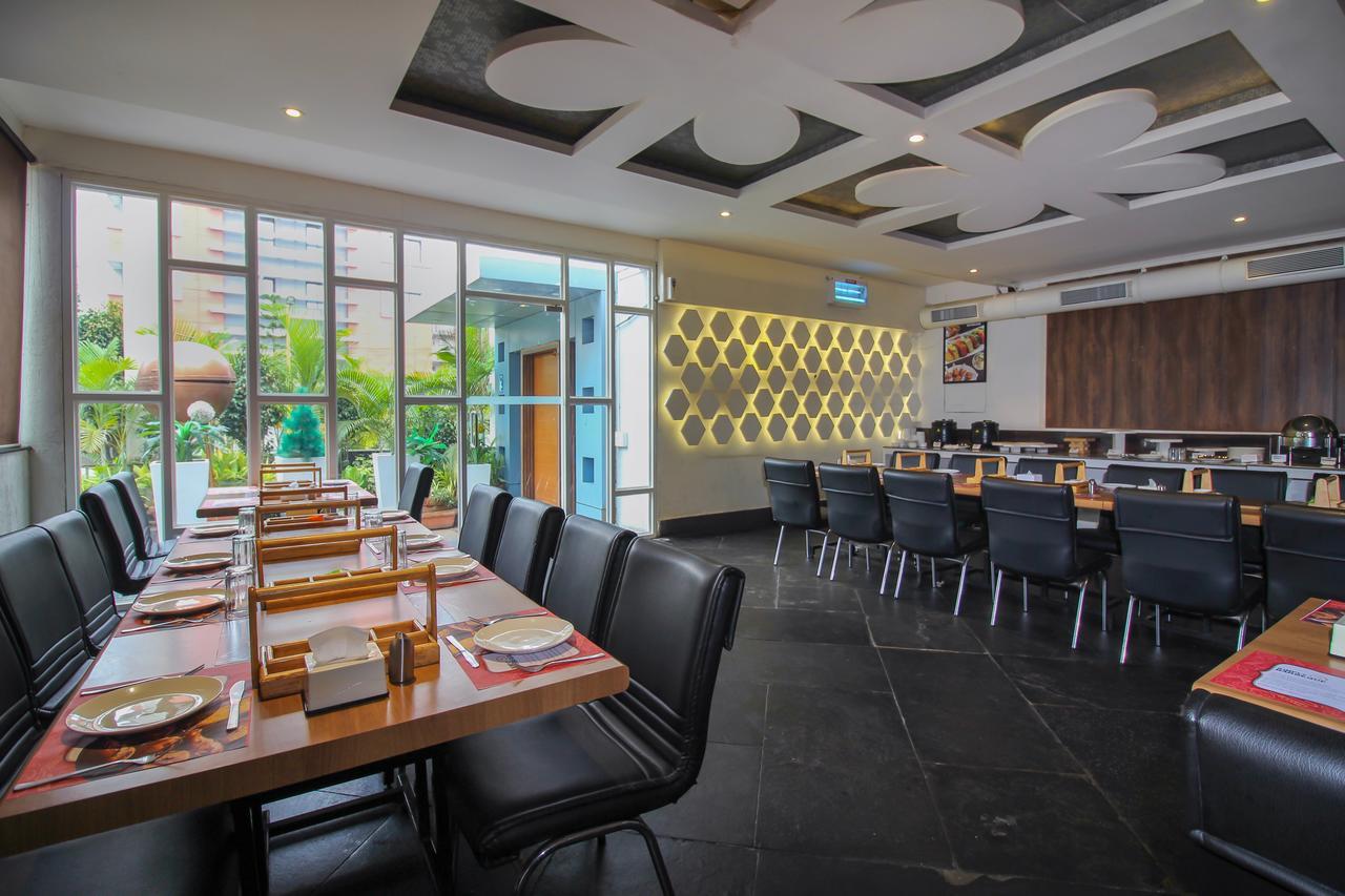 Oyo 24197 Saptaruchi Hotel Pimpri-Chinchwad ภายนอก รูปภาพ