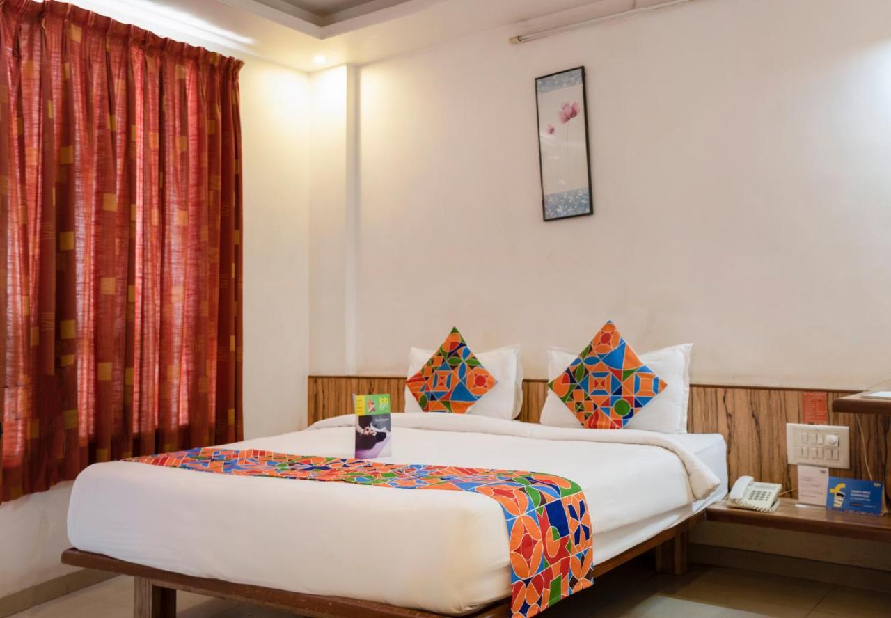 Oyo 24197 Saptaruchi Hotel Pimpri-Chinchwad ภายนอก รูปภาพ