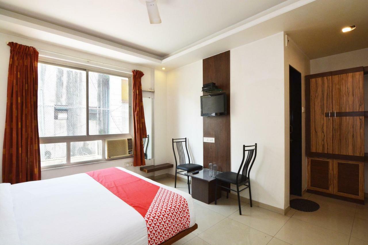 Oyo 24197 Saptaruchi Hotel Pimpri-Chinchwad ภายนอก รูปภาพ